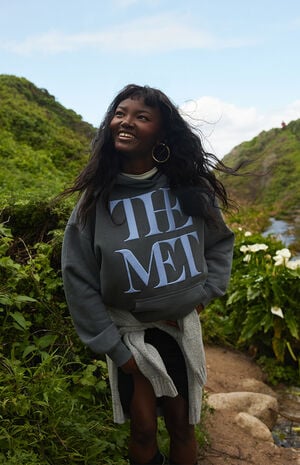 The Met x Pacsun Logo Hoodie