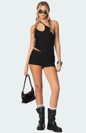 Edikted Phoebe Textured Knit Shorts